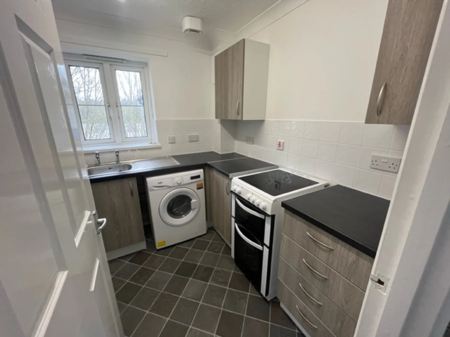 Flat Wildern Lane in Hedge End