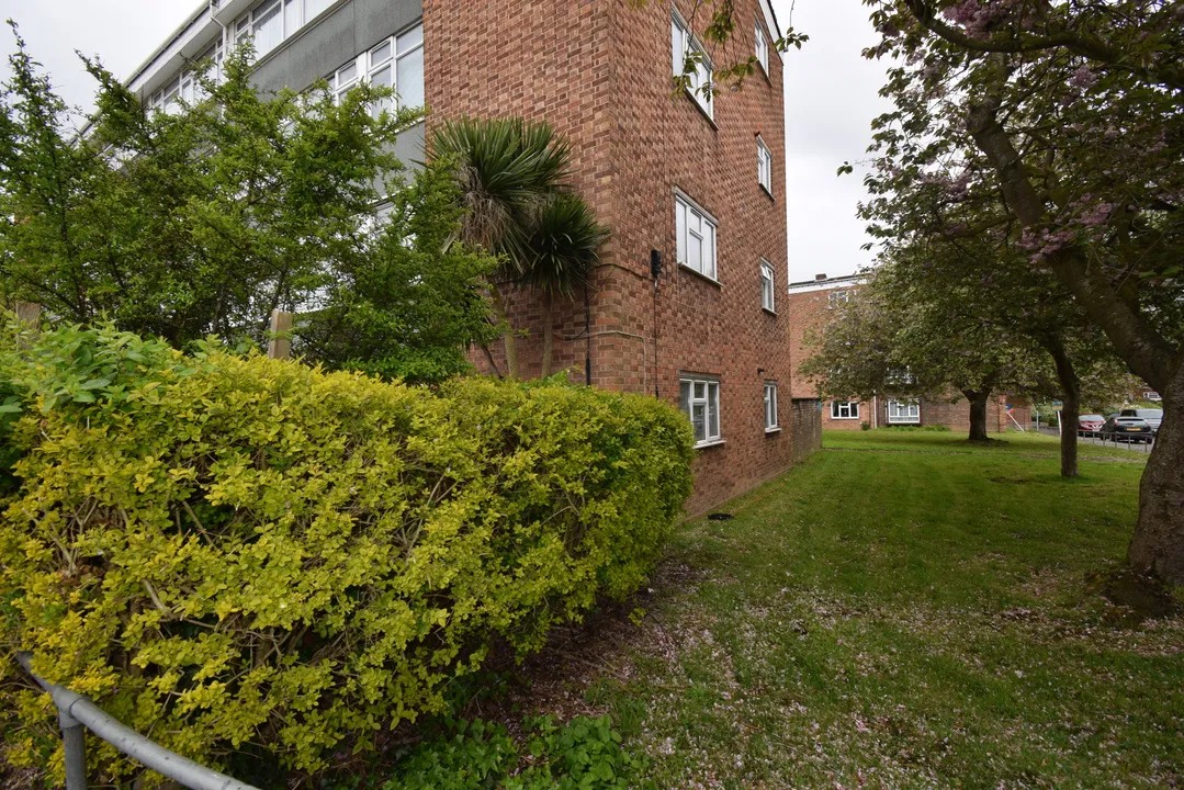 Flat Globe Place in Norwich