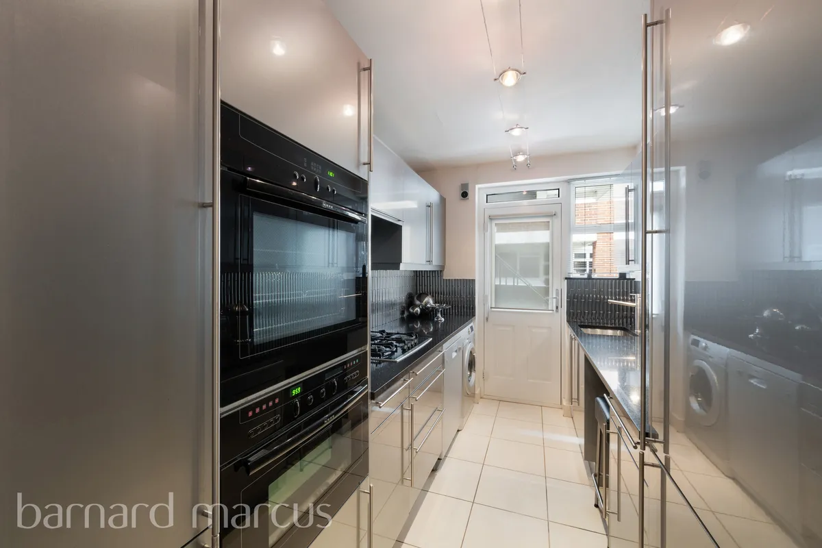 Flat St. Leonards Court in Greater London