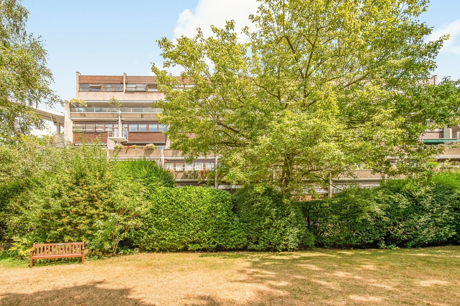 Flat Hyde Park Place Bayswater Road in City of Westminster