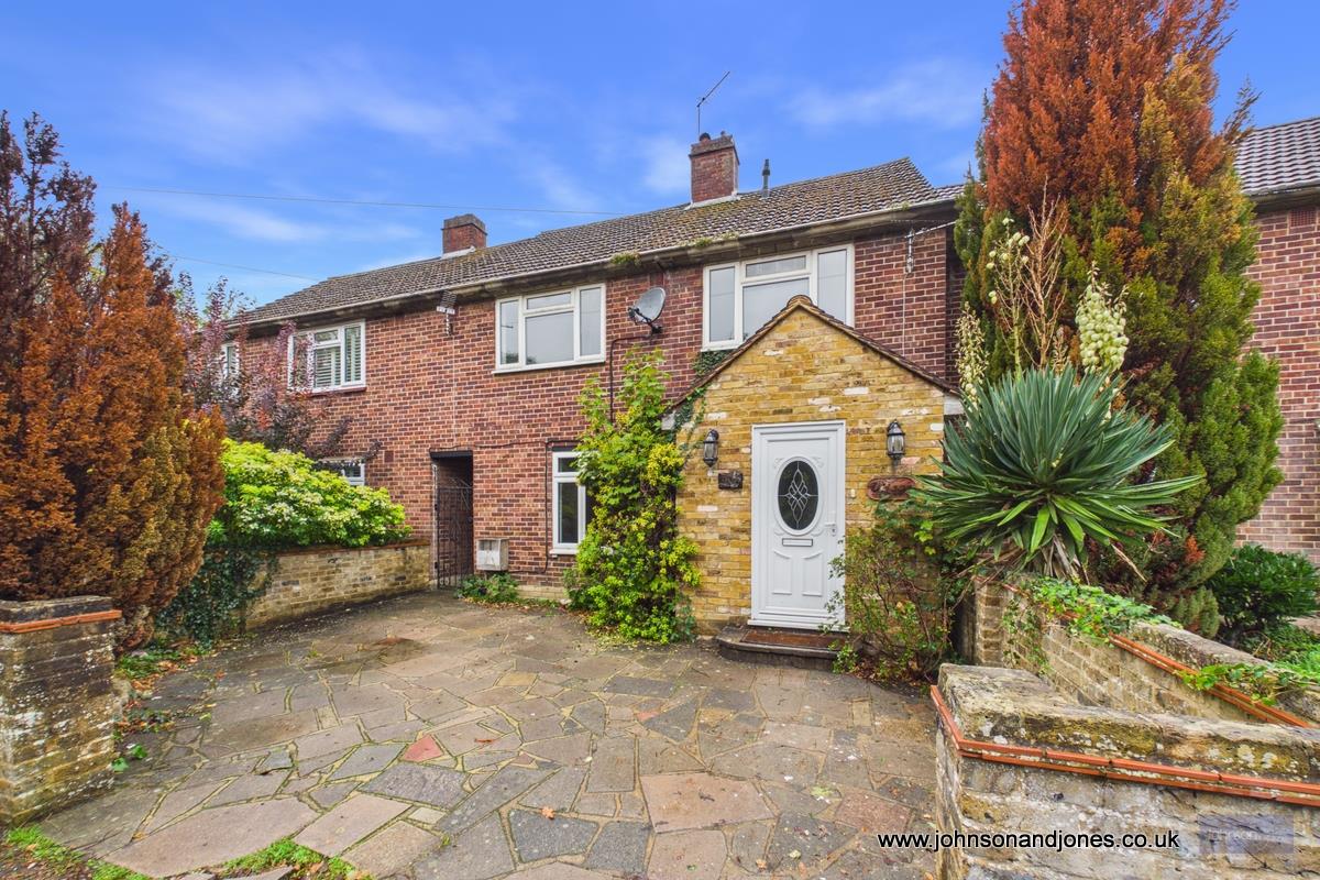 House Bittams Lane in Borough of Runnymede