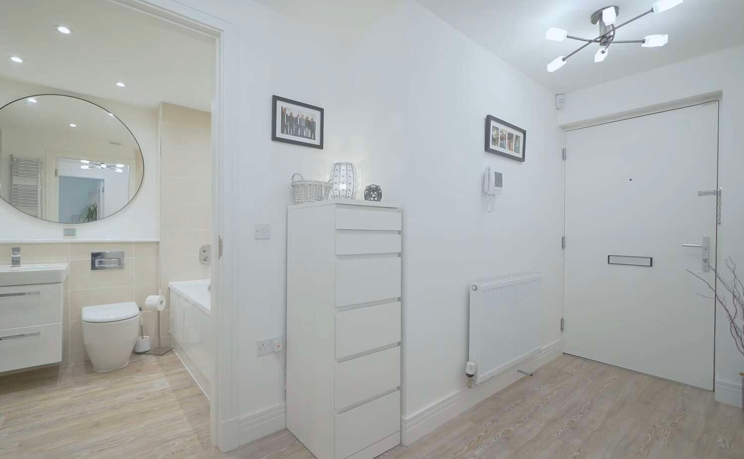 Flat Lanfine Drive in Kirkintilloch