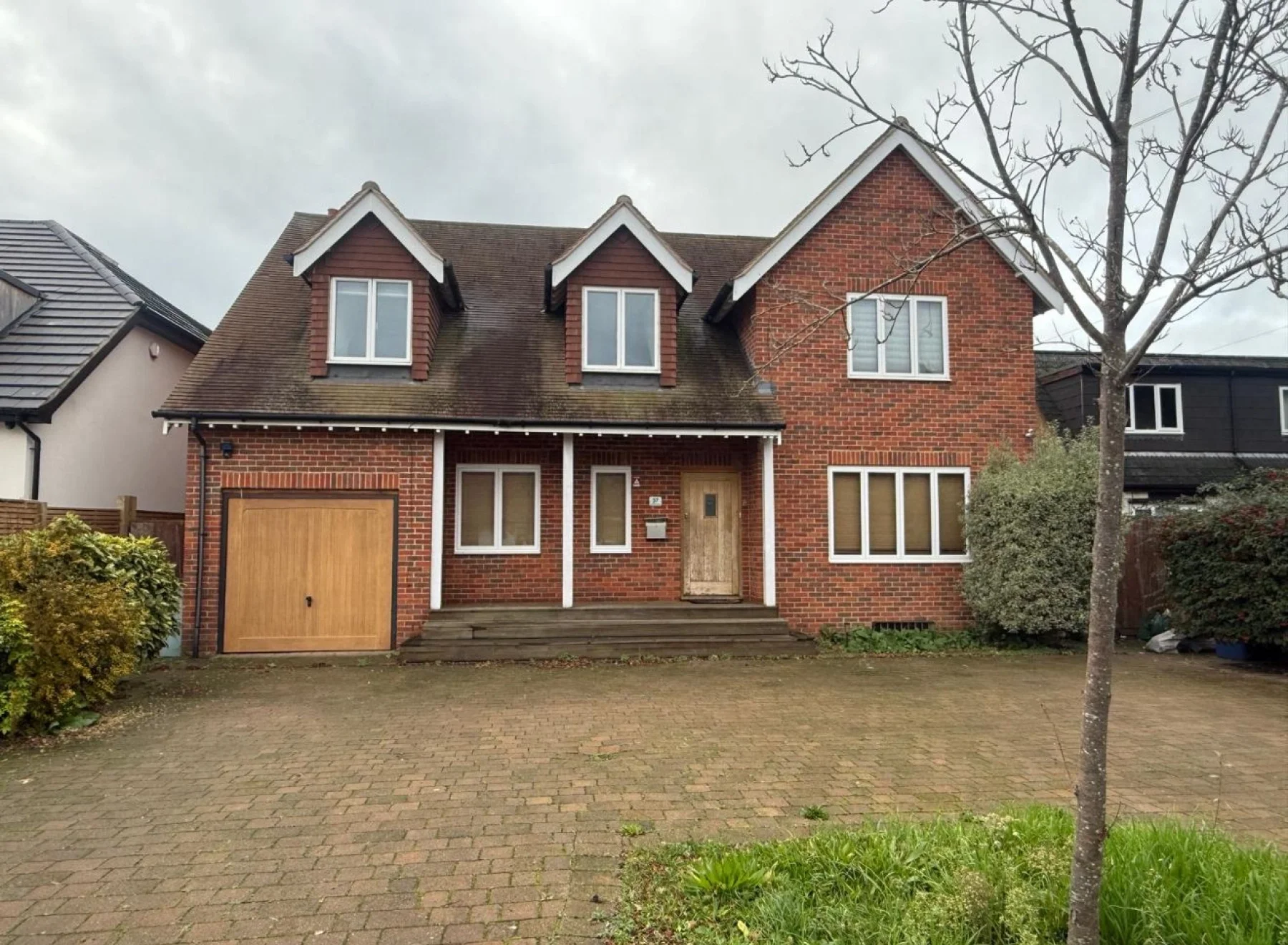 House Fairfield Approach in Sunnymeads