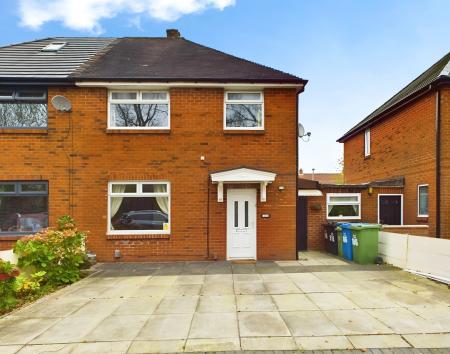 House Smethurst Lane in Wigan