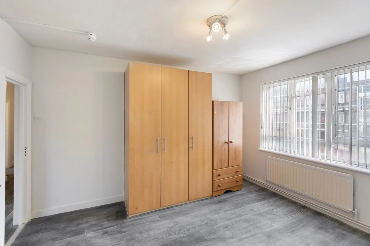 Flat Tavistock Road in Greater London