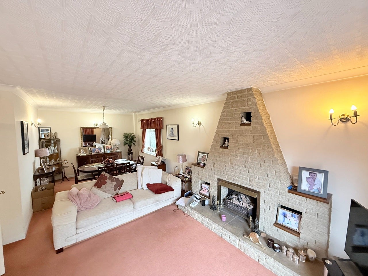 Room St Johns Road in Greater London