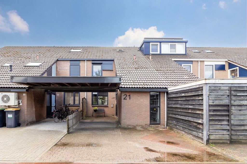 Huis Bergeend 21 in Bunschoten-Spakenburg