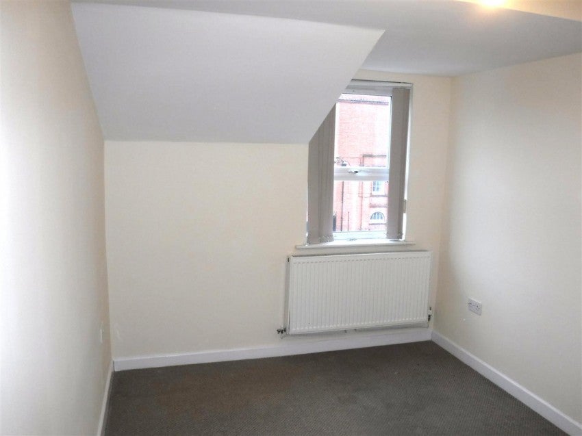 Flat Empire Road in Leicester
