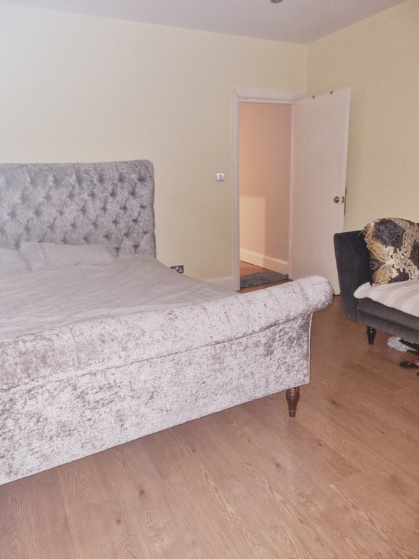 Room Woodland Road in Greater London