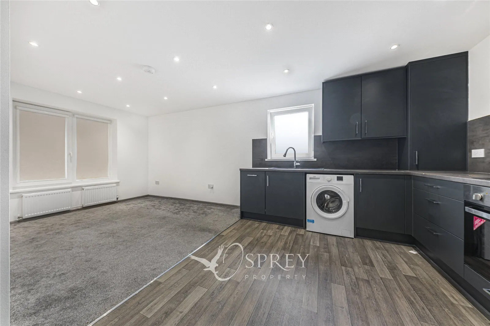 Flat Earl Spencer Court in Peterborough