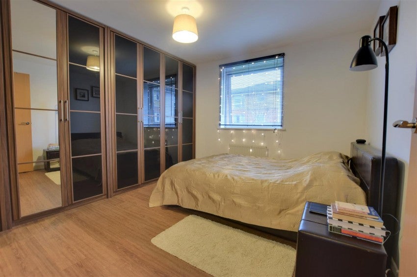 Flat Franklin Avenue in Watford