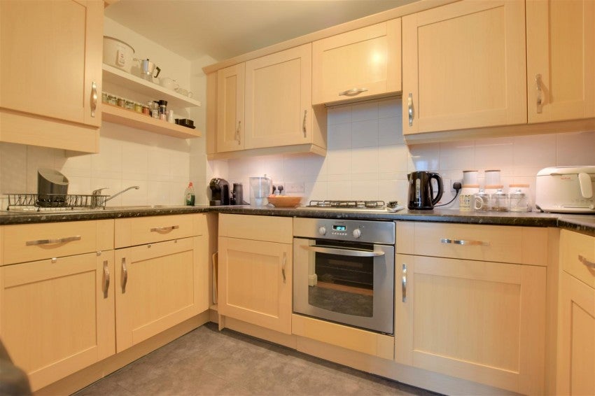 Flat Franklin Avenue in Watford