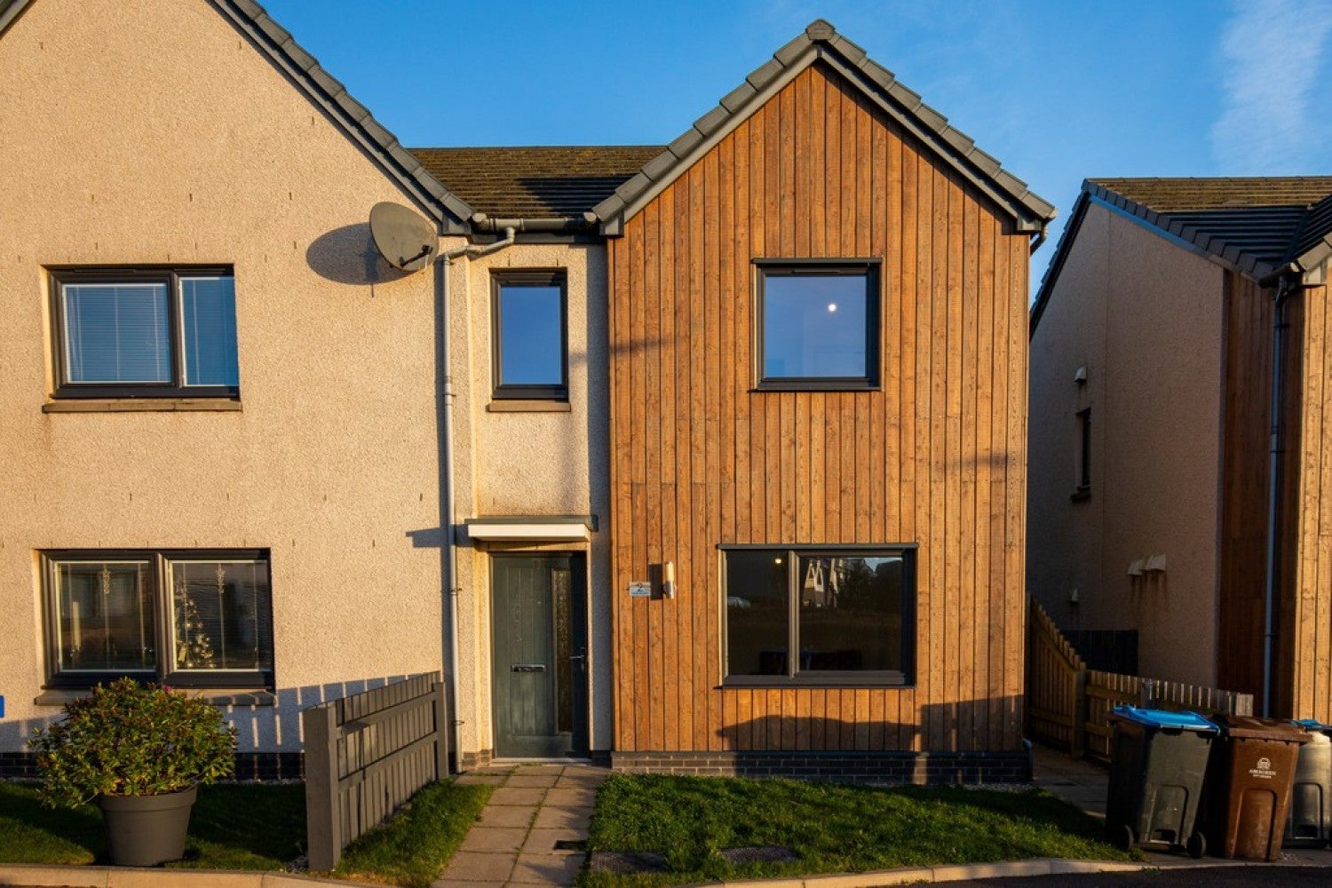 House Whitehills Drive in Aberdeen City