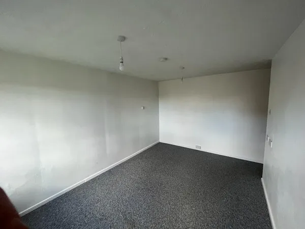 Flat Longham Copse in Maidstone