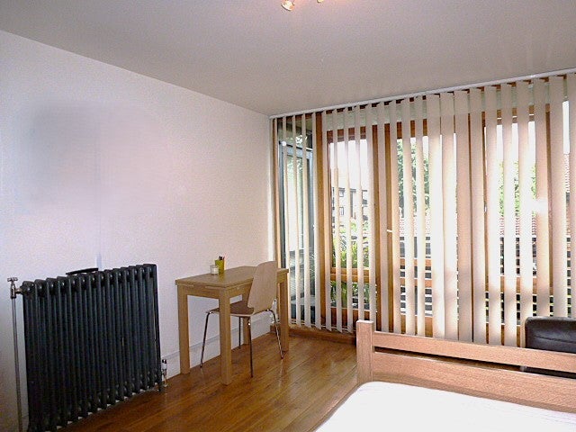 Room Brassey Road in Greater London