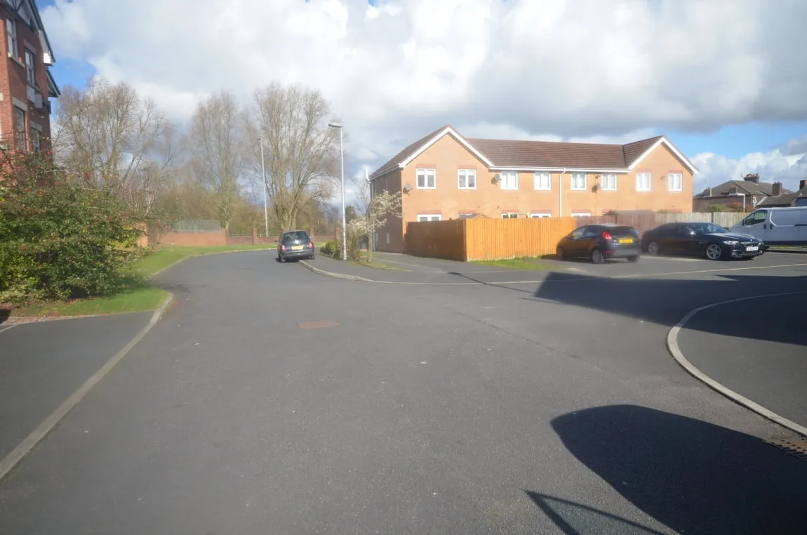 House Brierley Terrace in Widnes