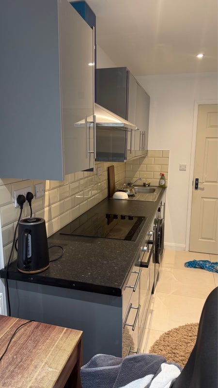 Flat Tachbrook Road in Warwick