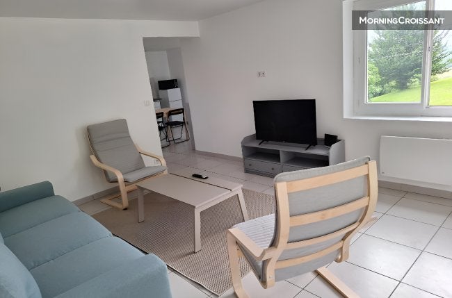 Flat Chemin de Harandi in Bardos