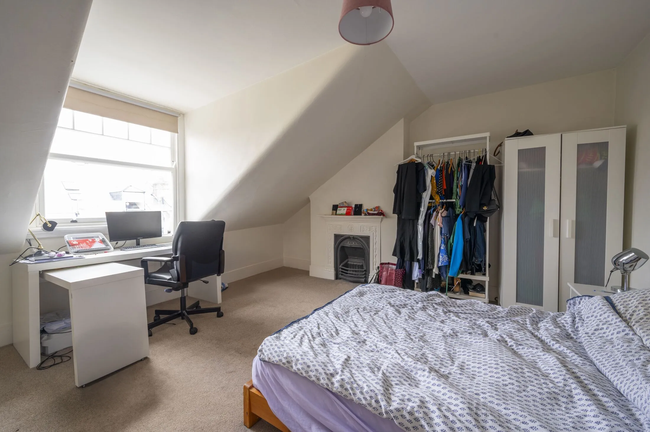 Flat Veronica Road in Greater London
