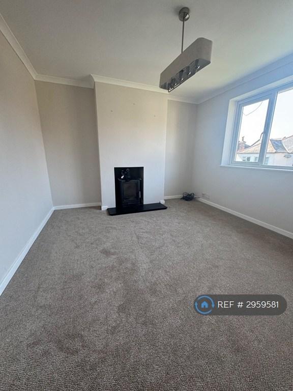Flat Onslow Road in Guildford