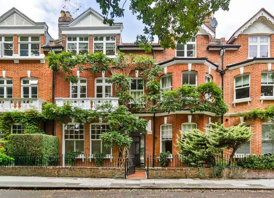 House Ranelagh Avenue in Greater London