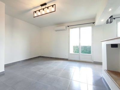 Flat Rue Saint-Pierre in Sorgues