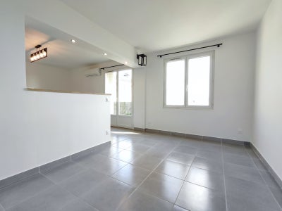 Flat Rue Saint-Pierre in Sorgues
