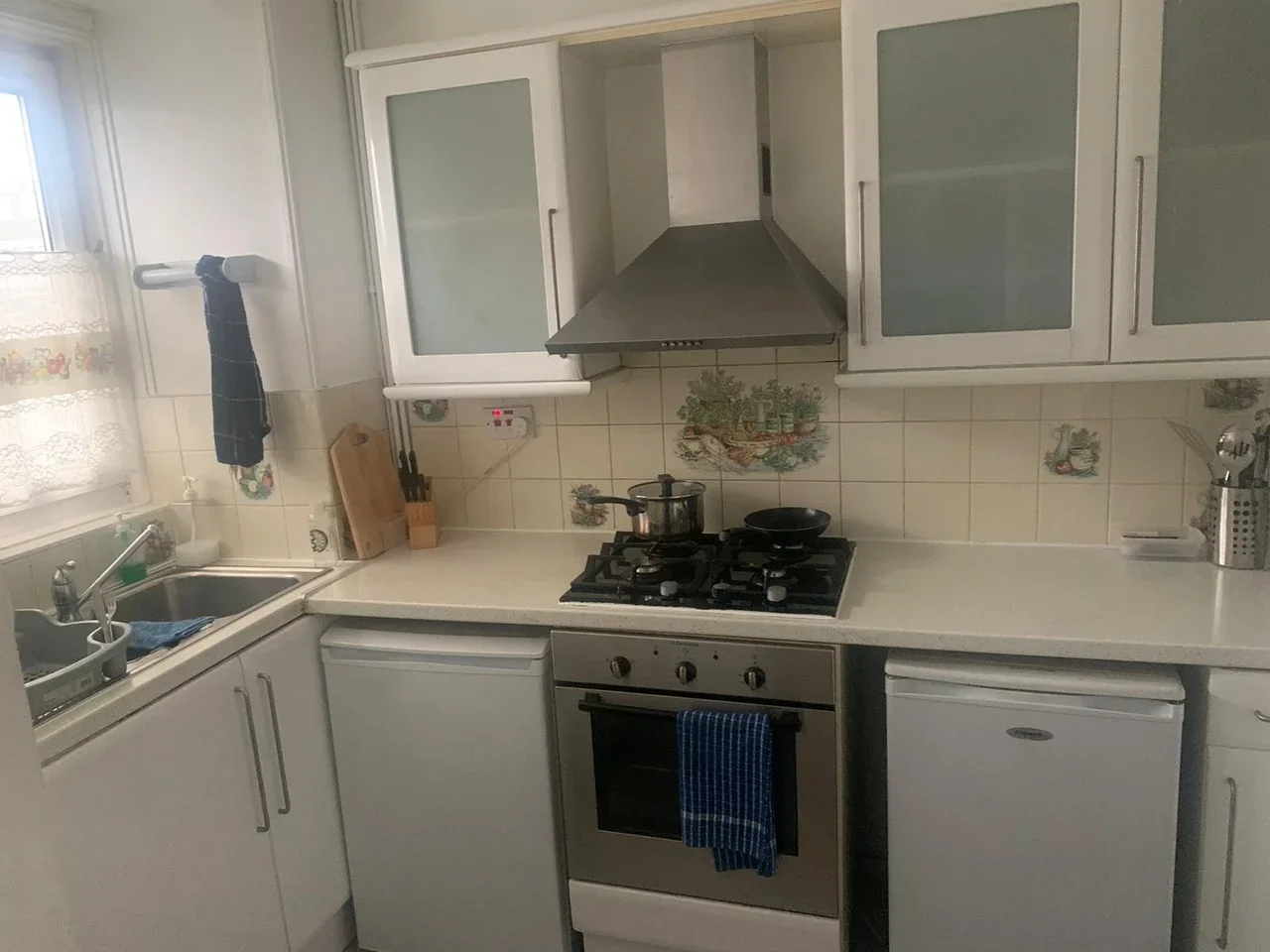 Room Byland Close in Greater London