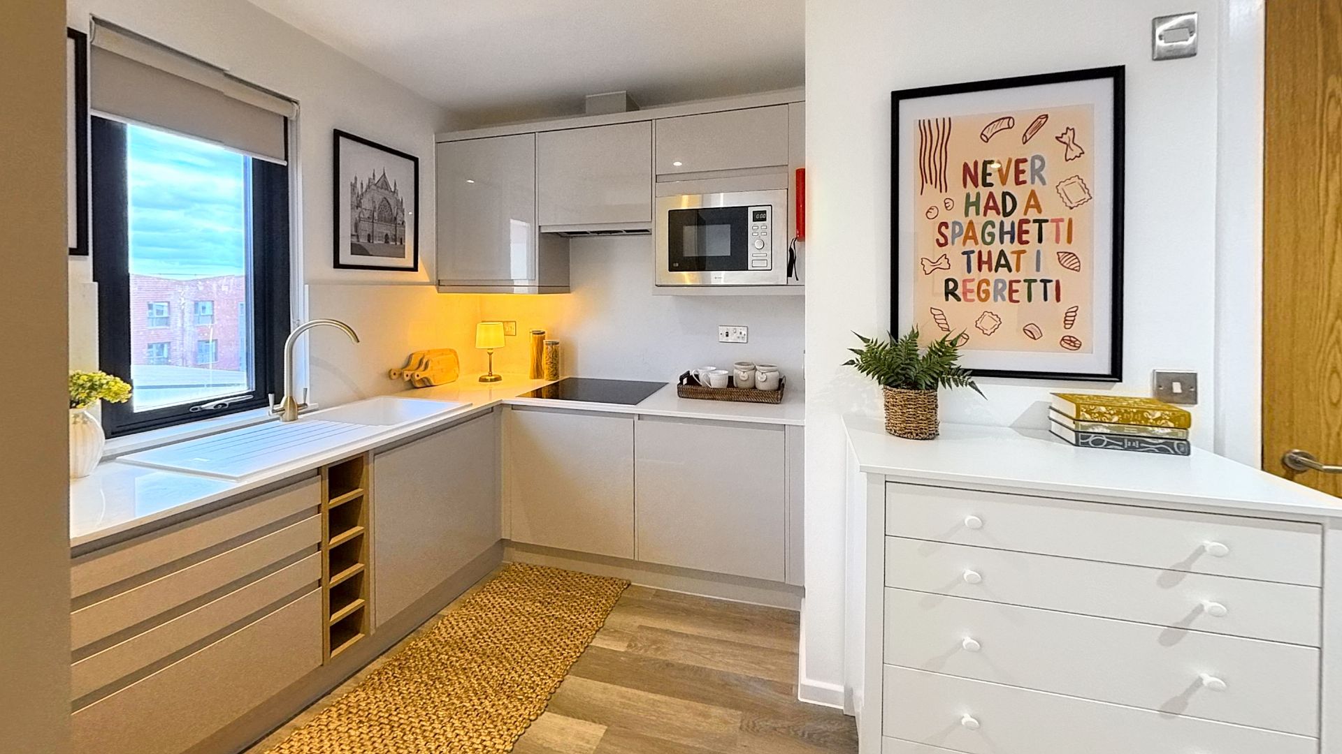 Room Verney Street in Exeter