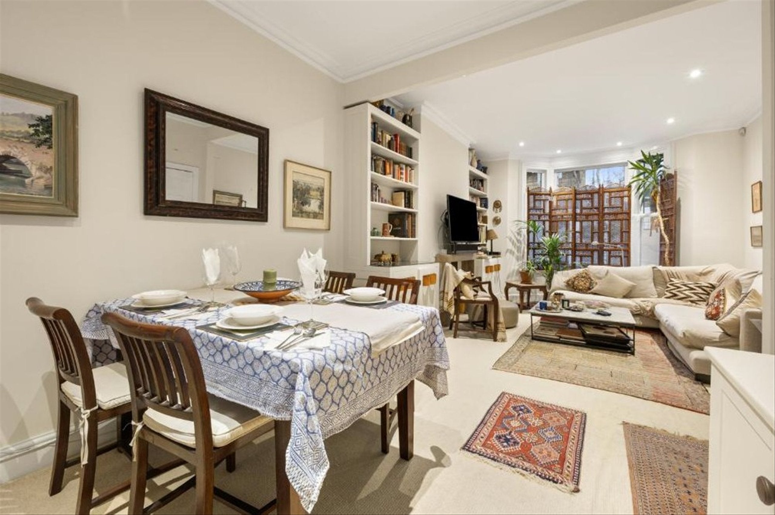 Flat Burnaby Street in Greater London