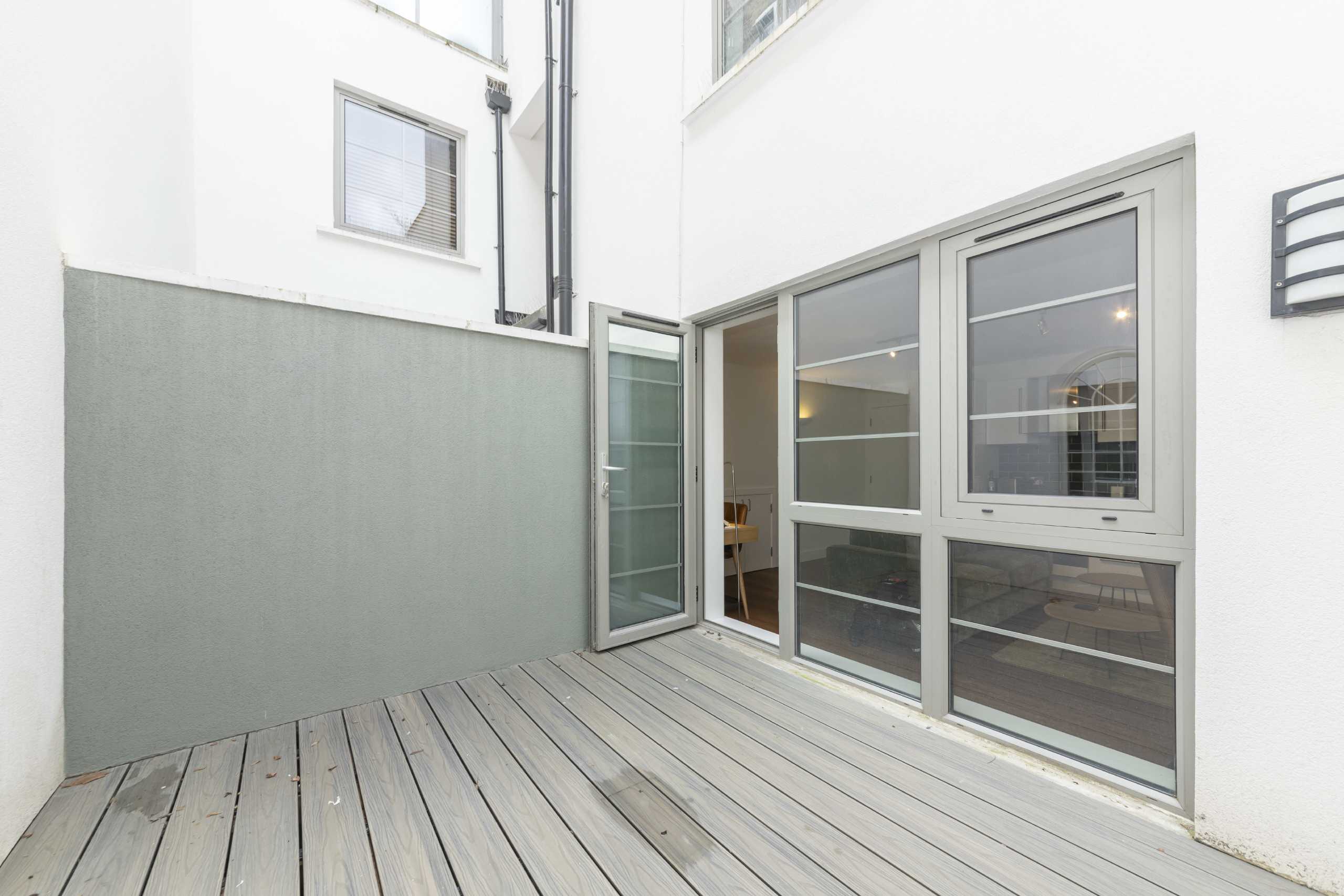 Flat Argyle Walk in Greater London