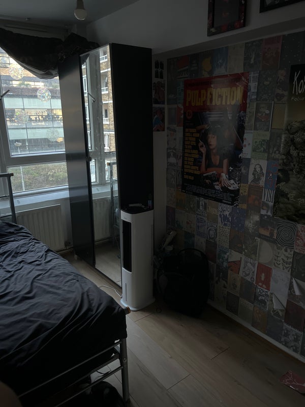 Room Peerless Street in Greater London