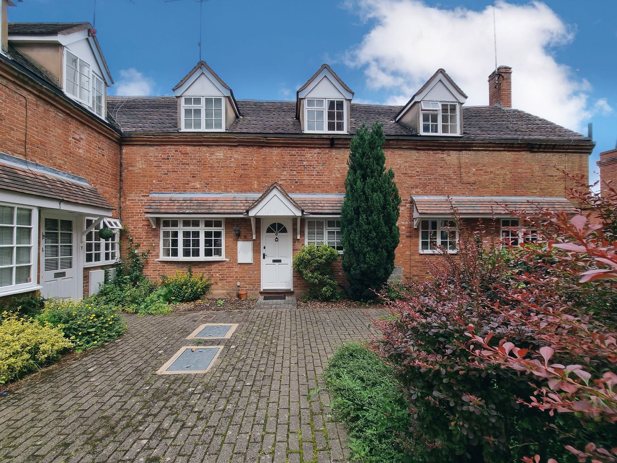 Flat New Street in Kenilworth