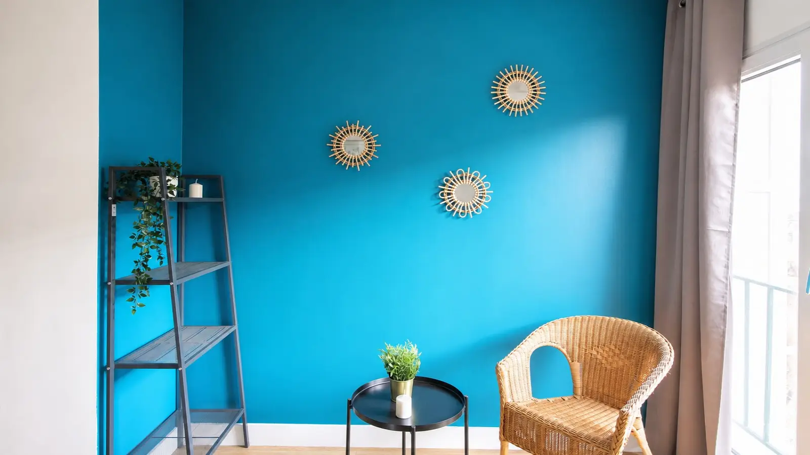 Room Rue Victor Hugo in Levallois-Perret