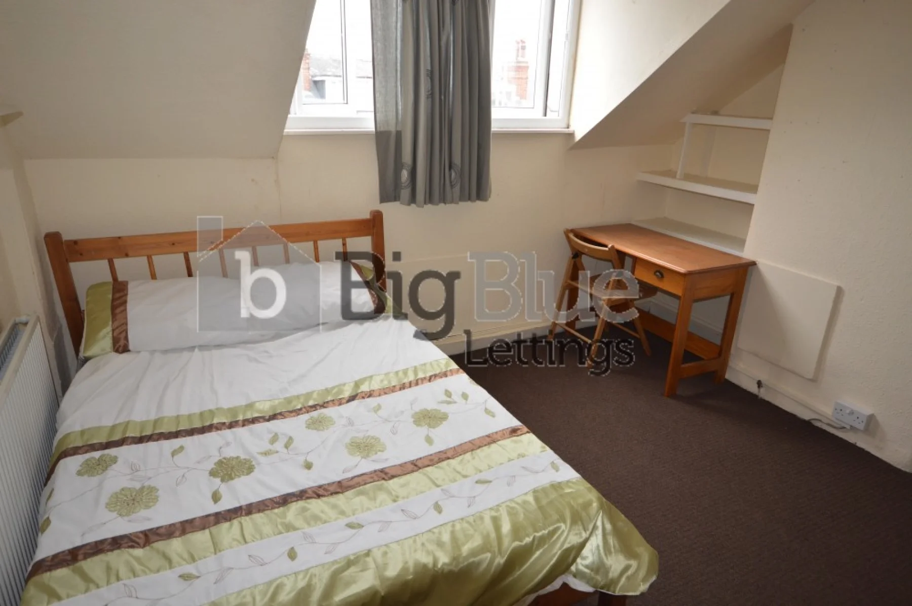 Room Royal Park Avenue in Leeds