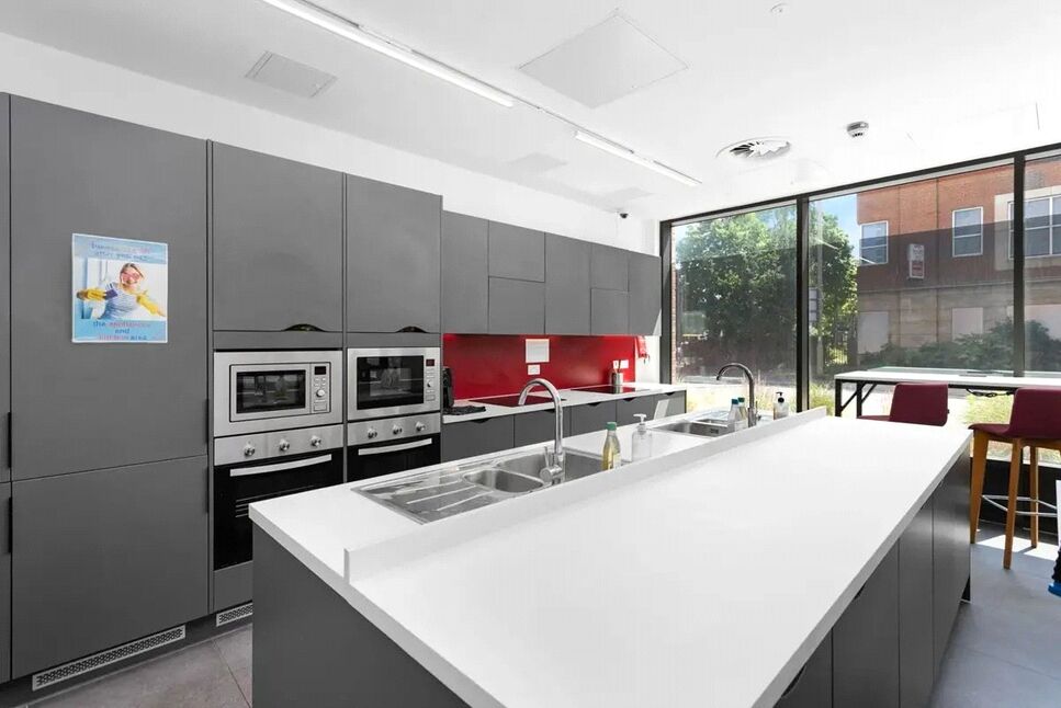 Flat Magna Square in Borough of Runnymede