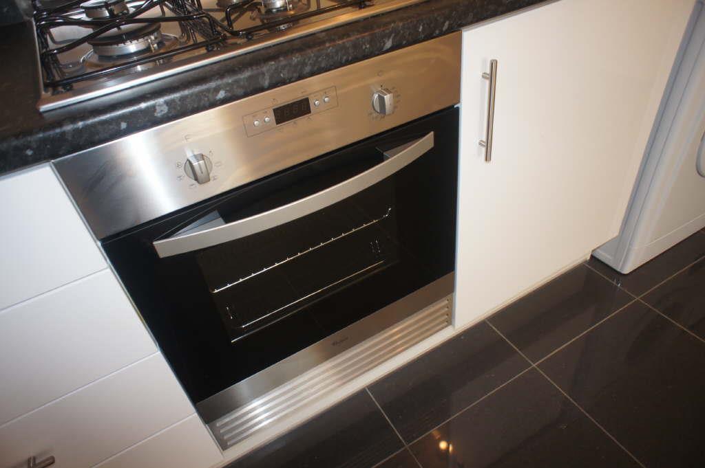 Flat Countess Way in Milton Keynes