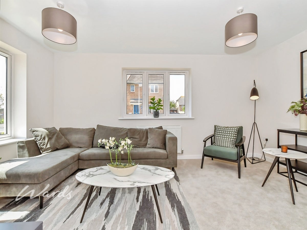 House Maude Close in Folkestone and Hythe District