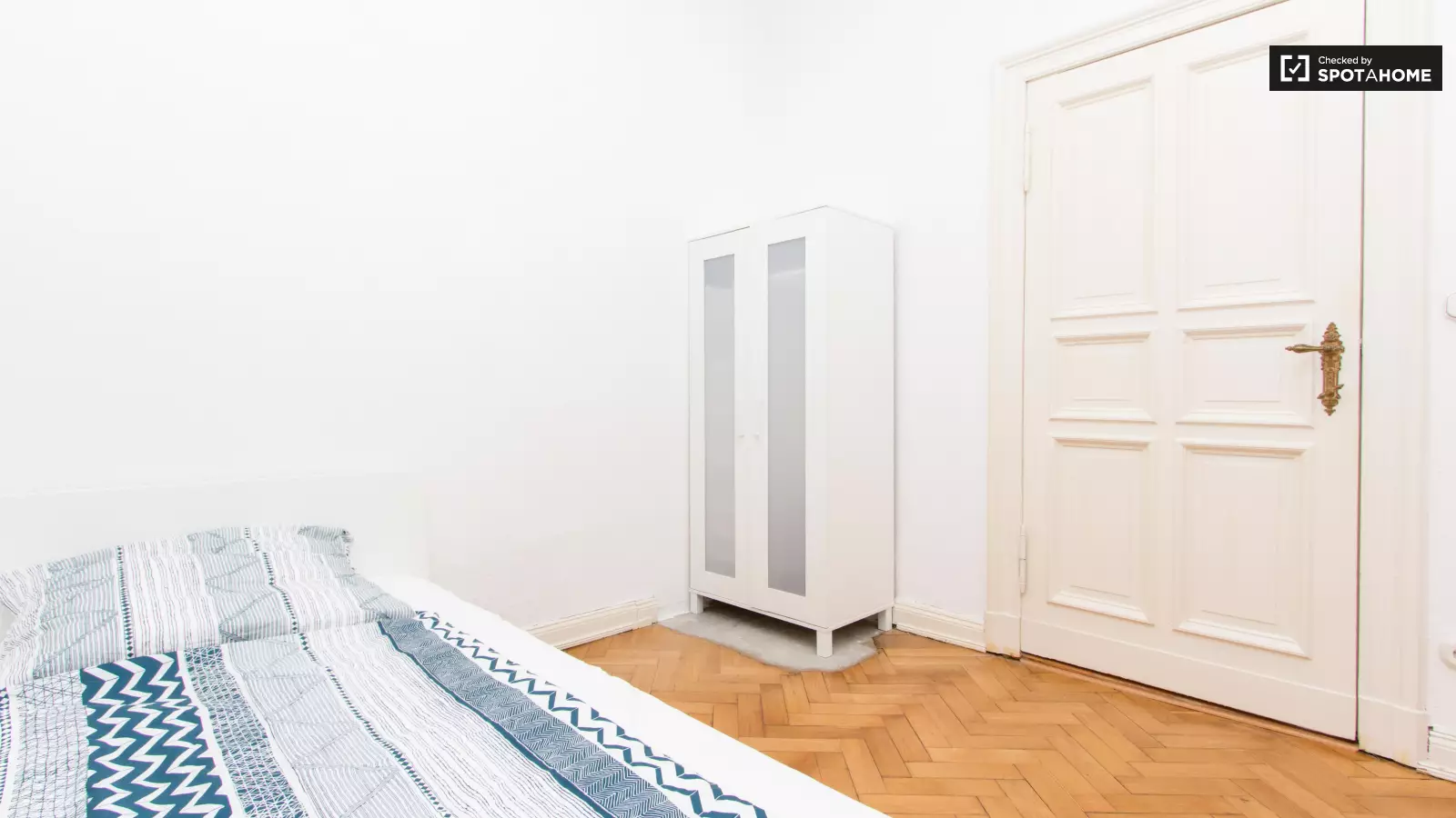 Zimmer Fritz-Reuter-Straße in Berlin
