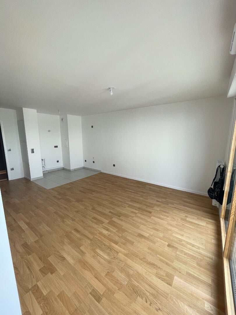 Flat Boulevard de Valmy in Colombes