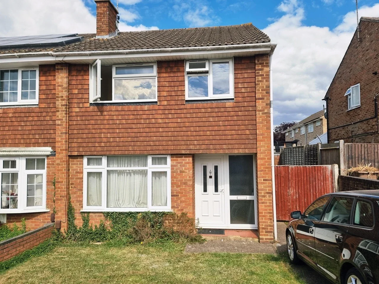 House Dalby Close in Luton