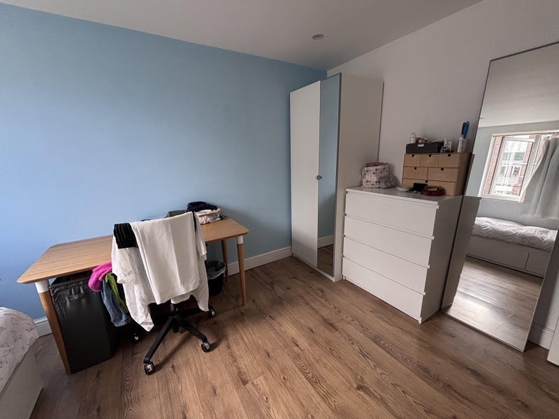 Room Florida Street in Greater London