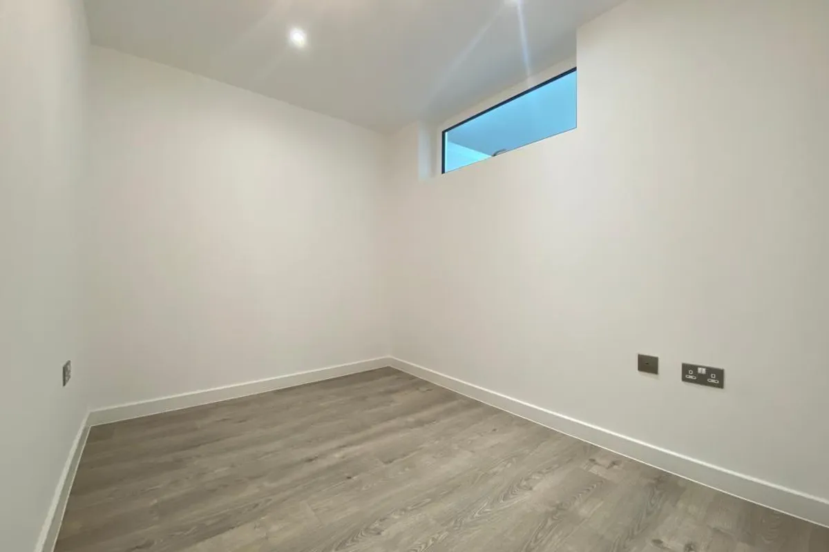 Flat Edinburgh Way in Harlow