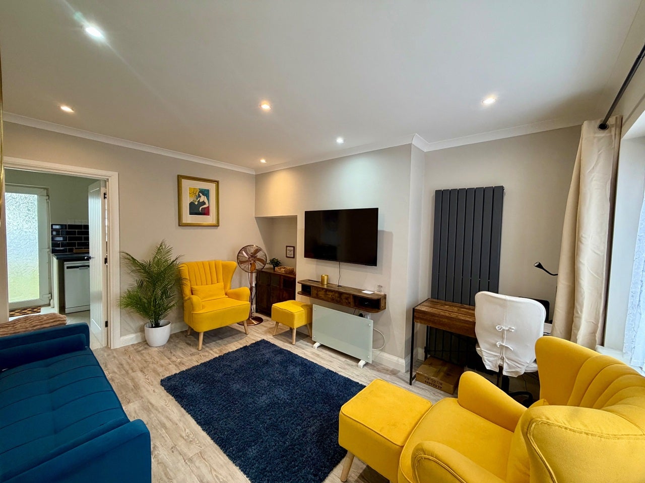 Room Elm Road in Gravesham