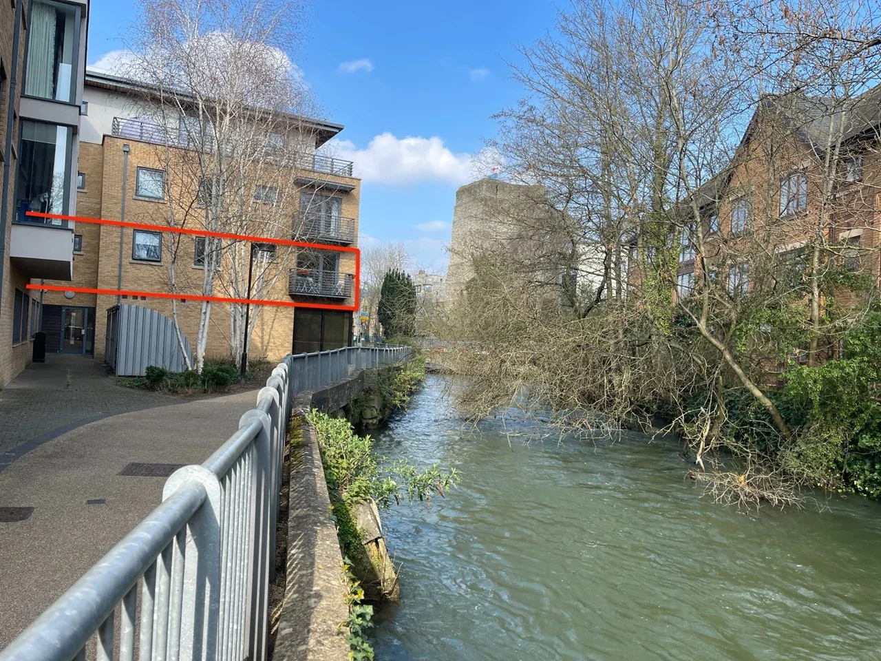 Flat Woodin's Way in Oxford