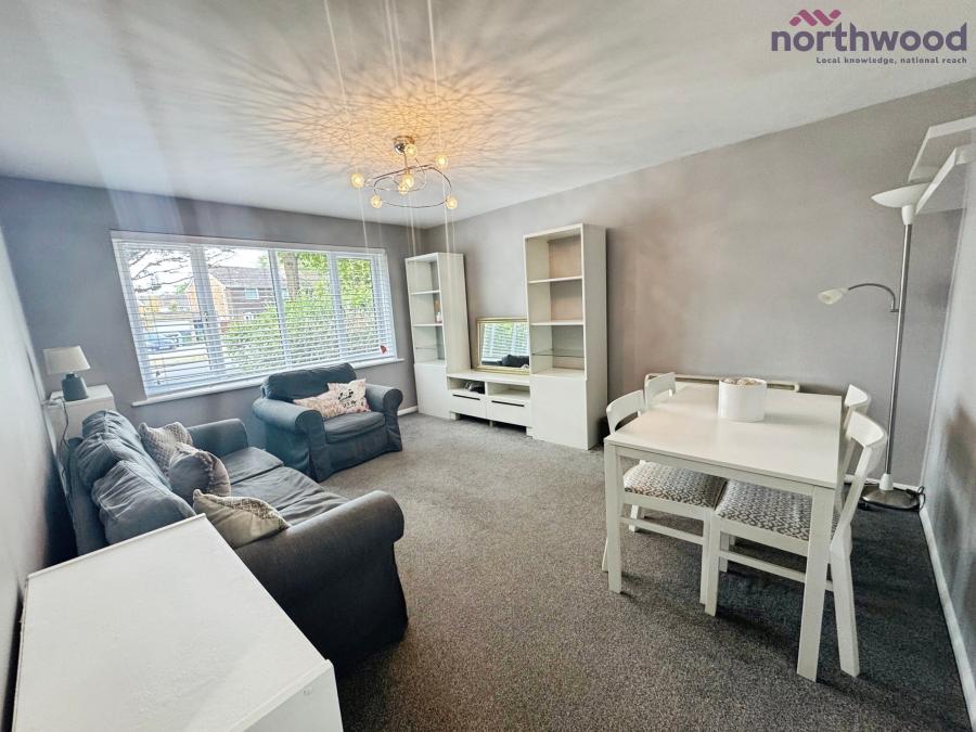 Flat Oakhill Close in Chandler's Ford