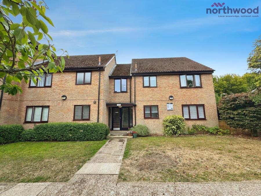 Flat Oakhill Close in Chandler's Ford