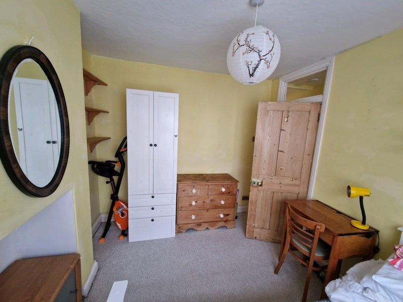 Room Borough Hill in Greater London