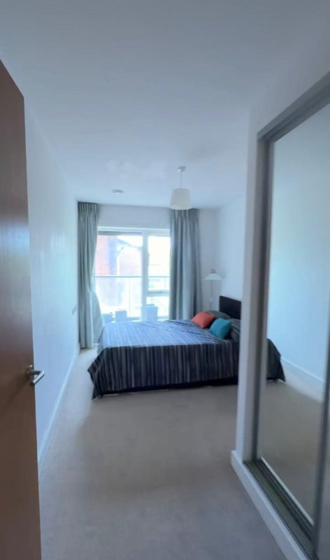 Room Holloway Road in Greater London