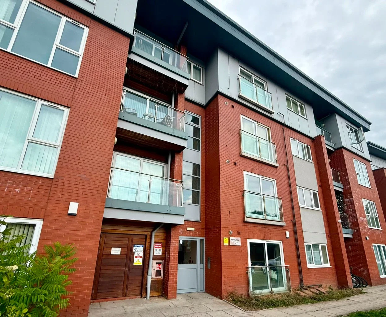Flat Holt Hill in Birkenhead